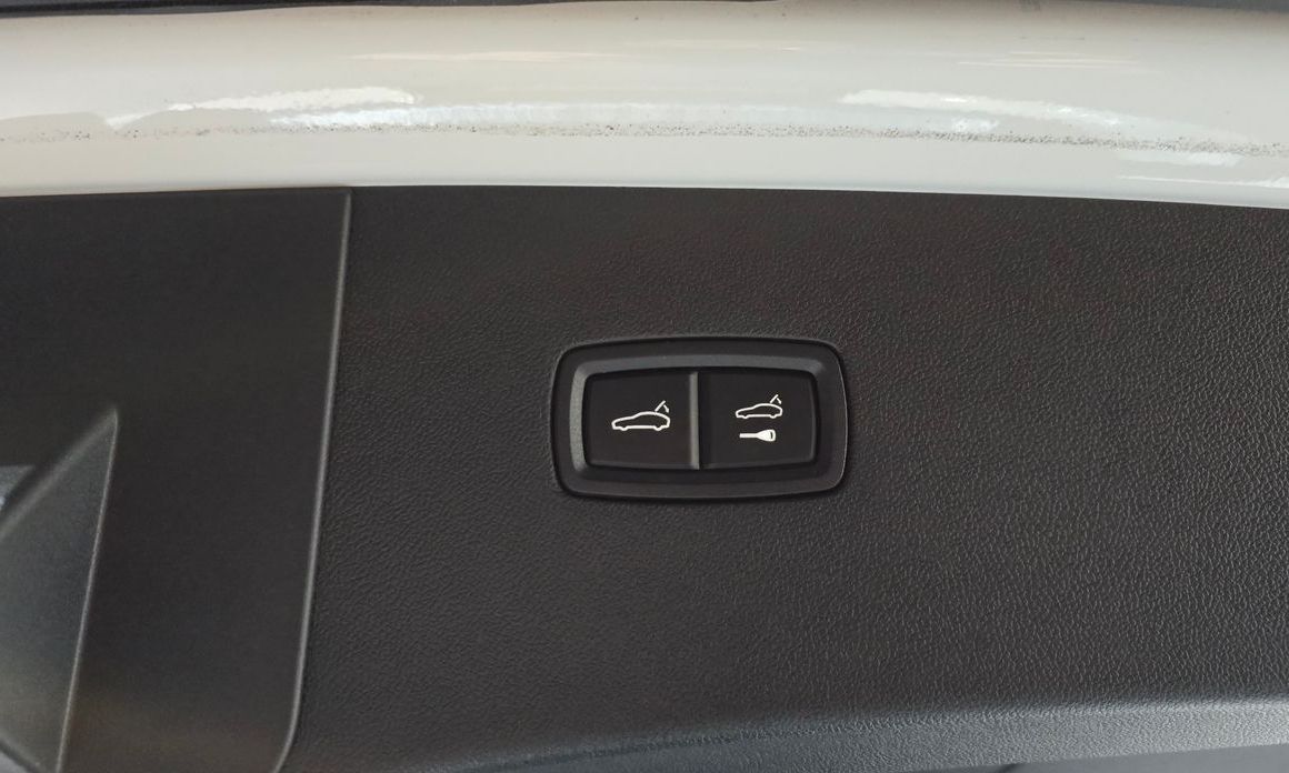 Porsche Cayenne 2023