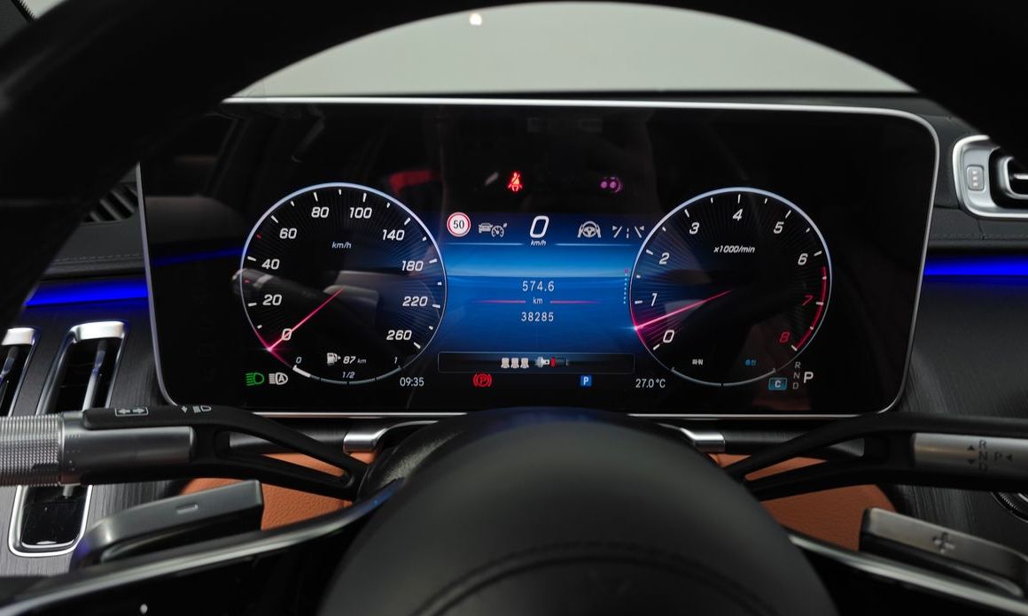 Mercedes-Benz S-Class 2023
