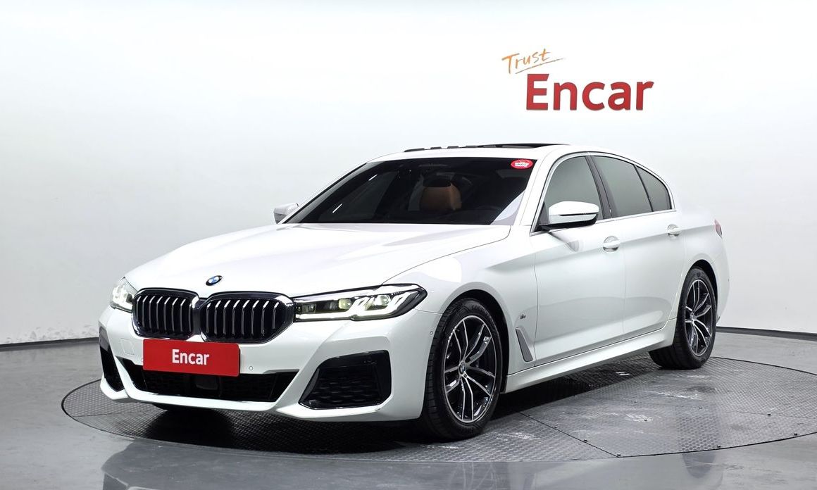 BMW 5-Series 2022
