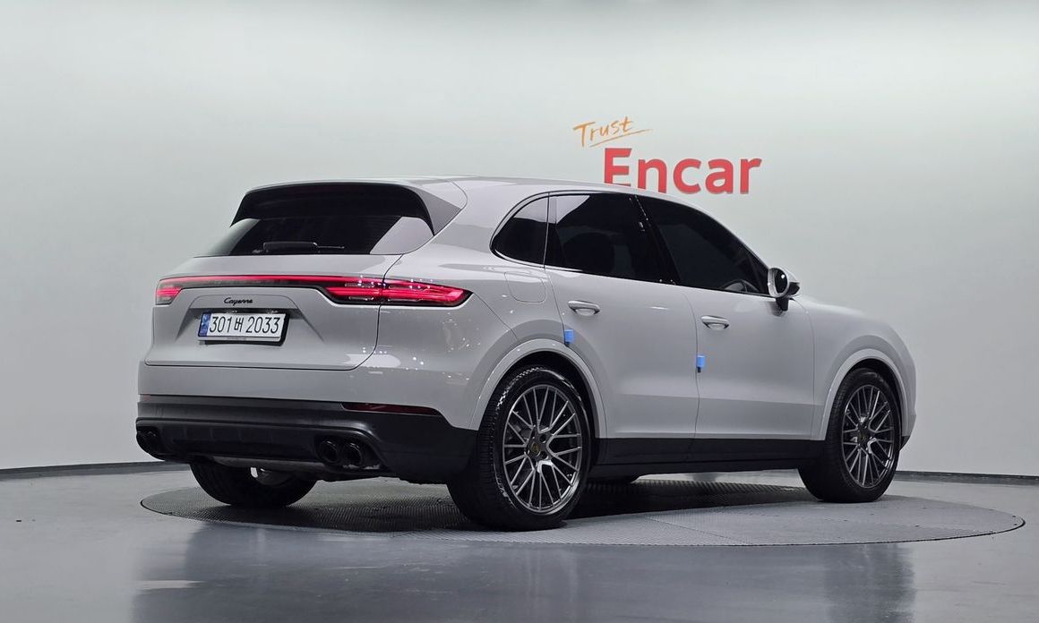 Porsche Cayenne 2022