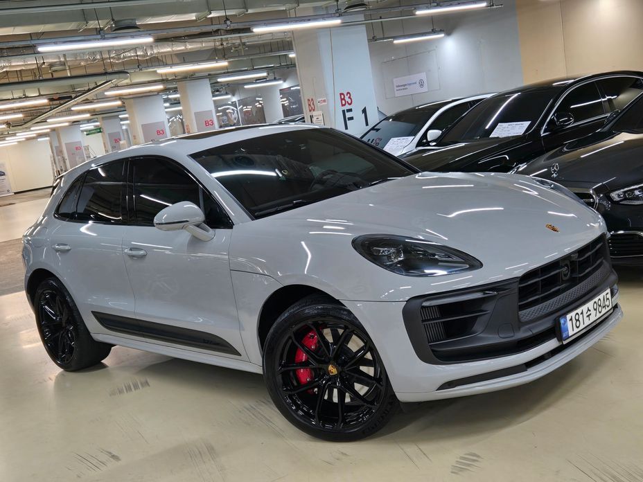 Porsche Macan 2022