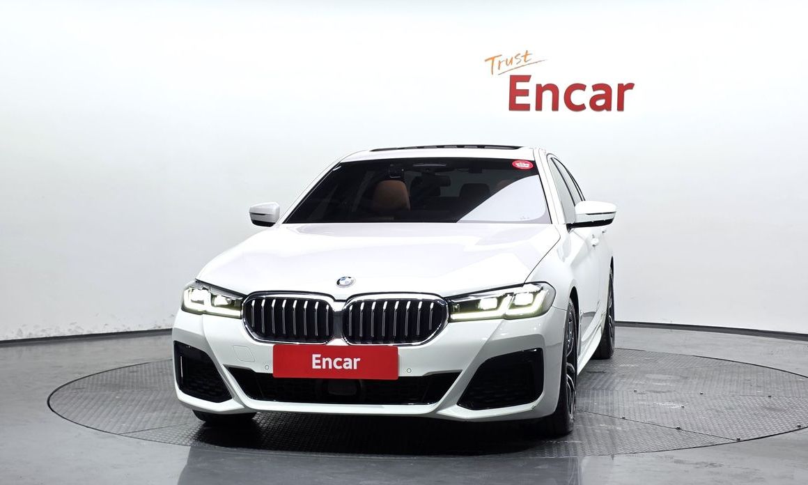 BMW 5-Series 2022