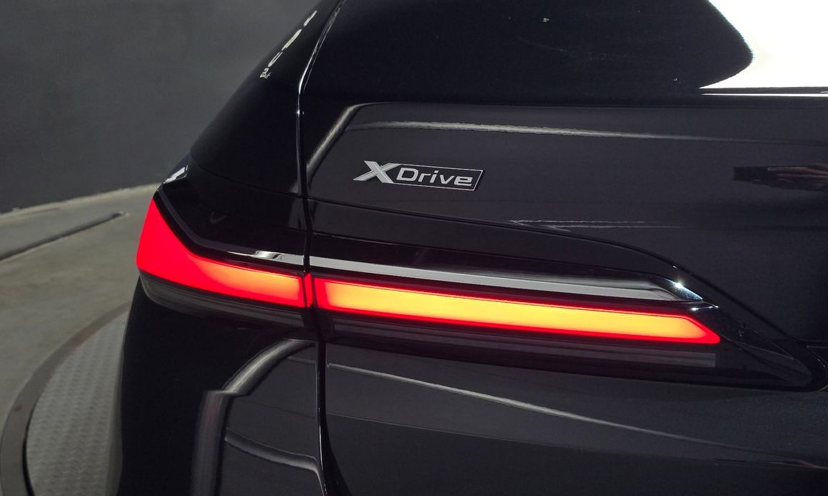 BMW 7-Series 2024