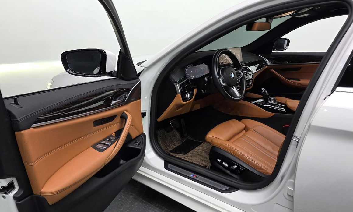 BMW 5-Series 2022