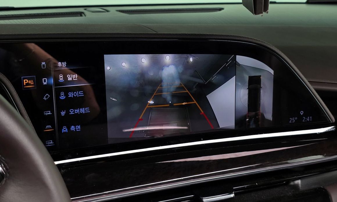 Cadillac Escalade 2023