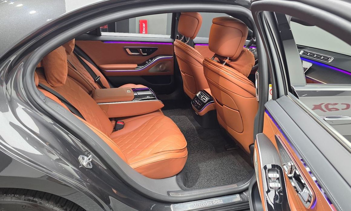 Mercedes-Benz S-Class 2023
