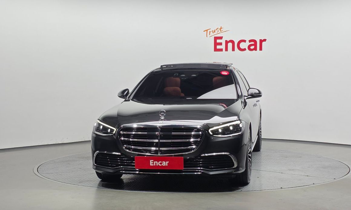 Mercedes-Benz S-Class 2023