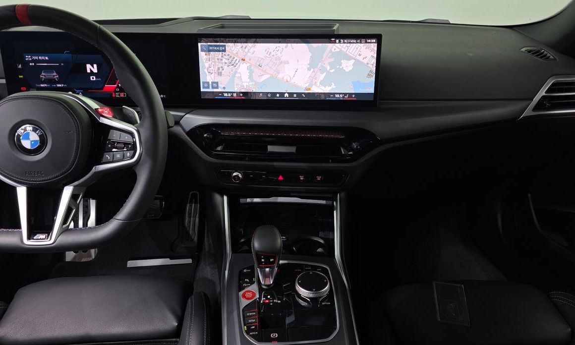 BMW M2 2025