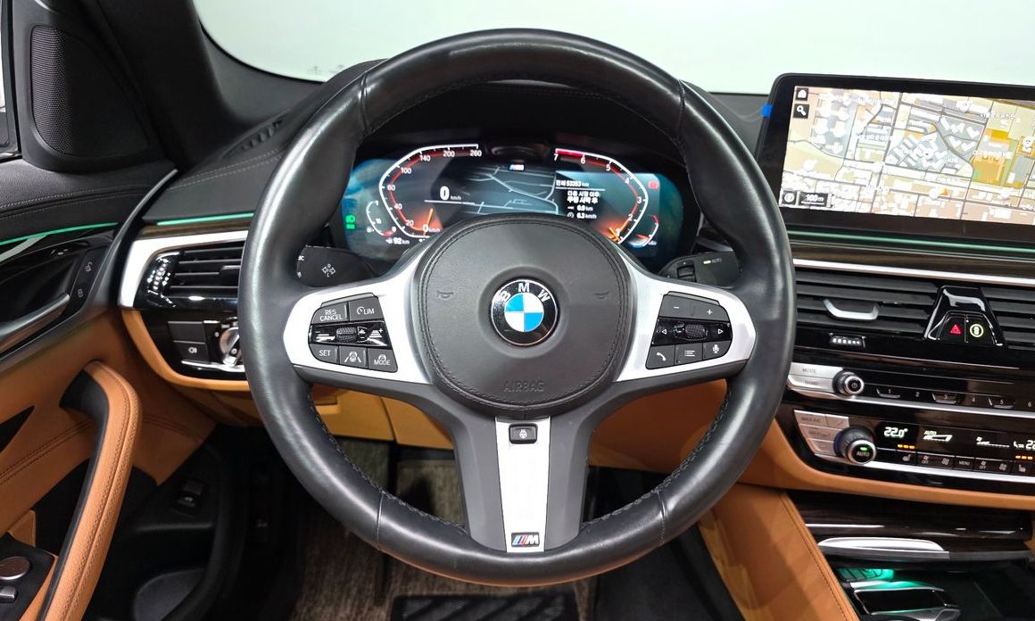 BMW 5-Series 2022