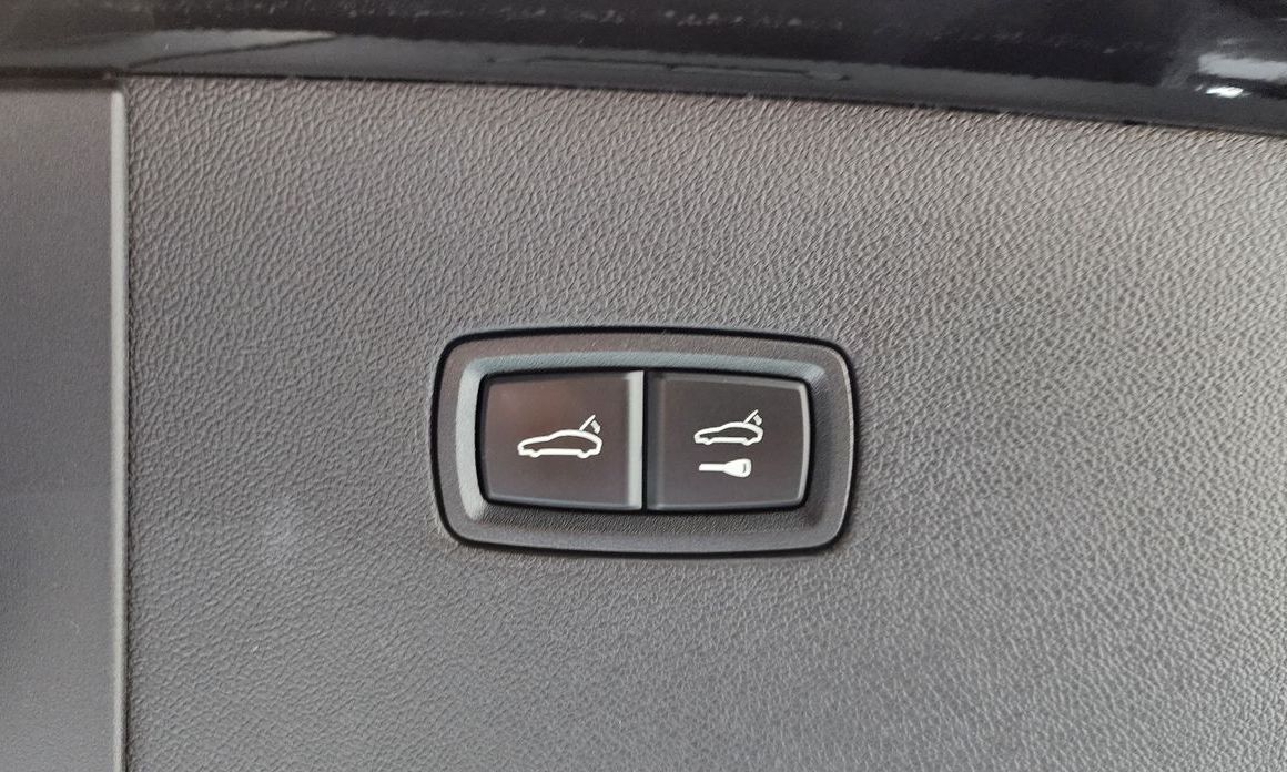 Porsche Cayenne 2023