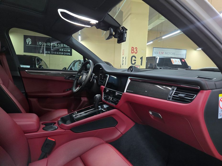 Porsche Macan 2022