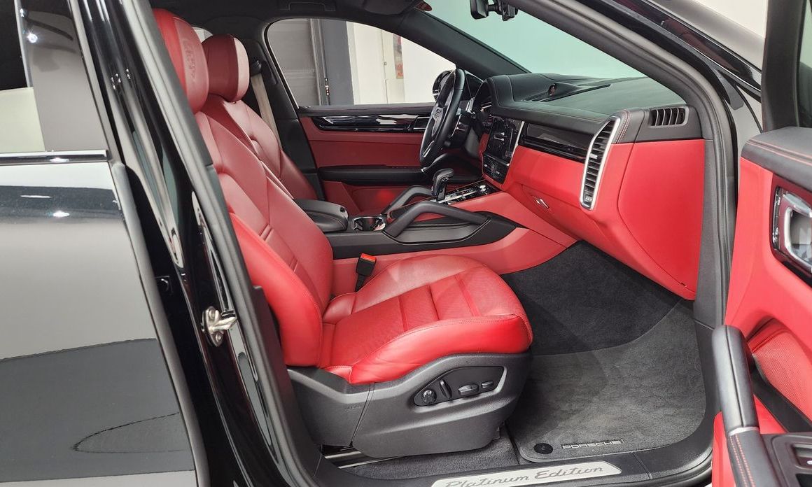 Porsche Cayenne 2023