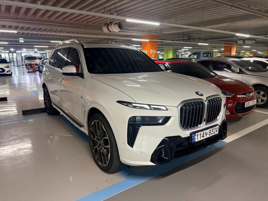 BMW X7 2024