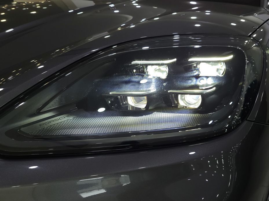Porsche Cayenne 2025