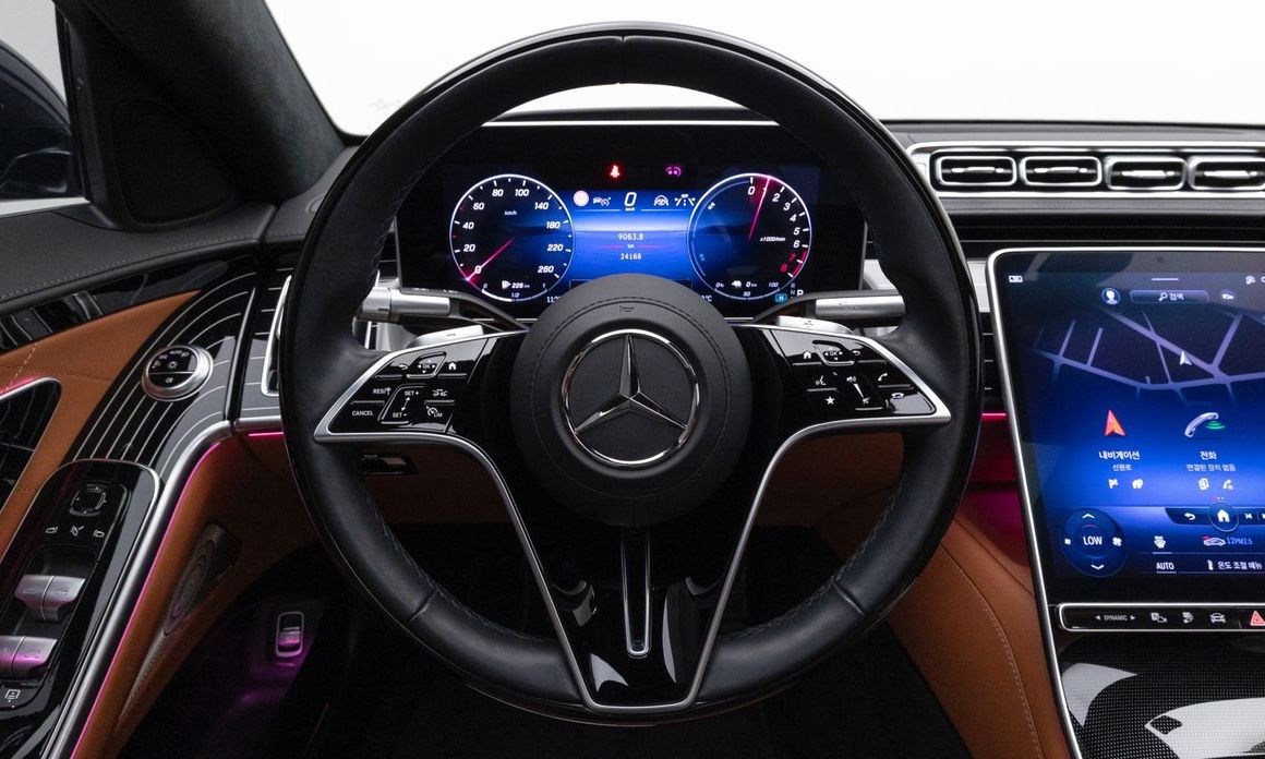Mercedes-Benz S-Class 2023