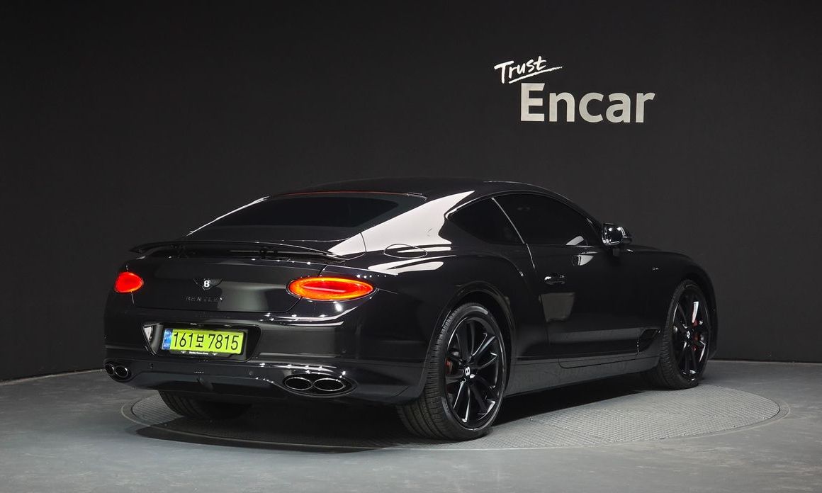 Bentley Continental 2023