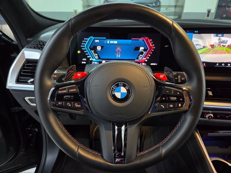 BMW XM 2024