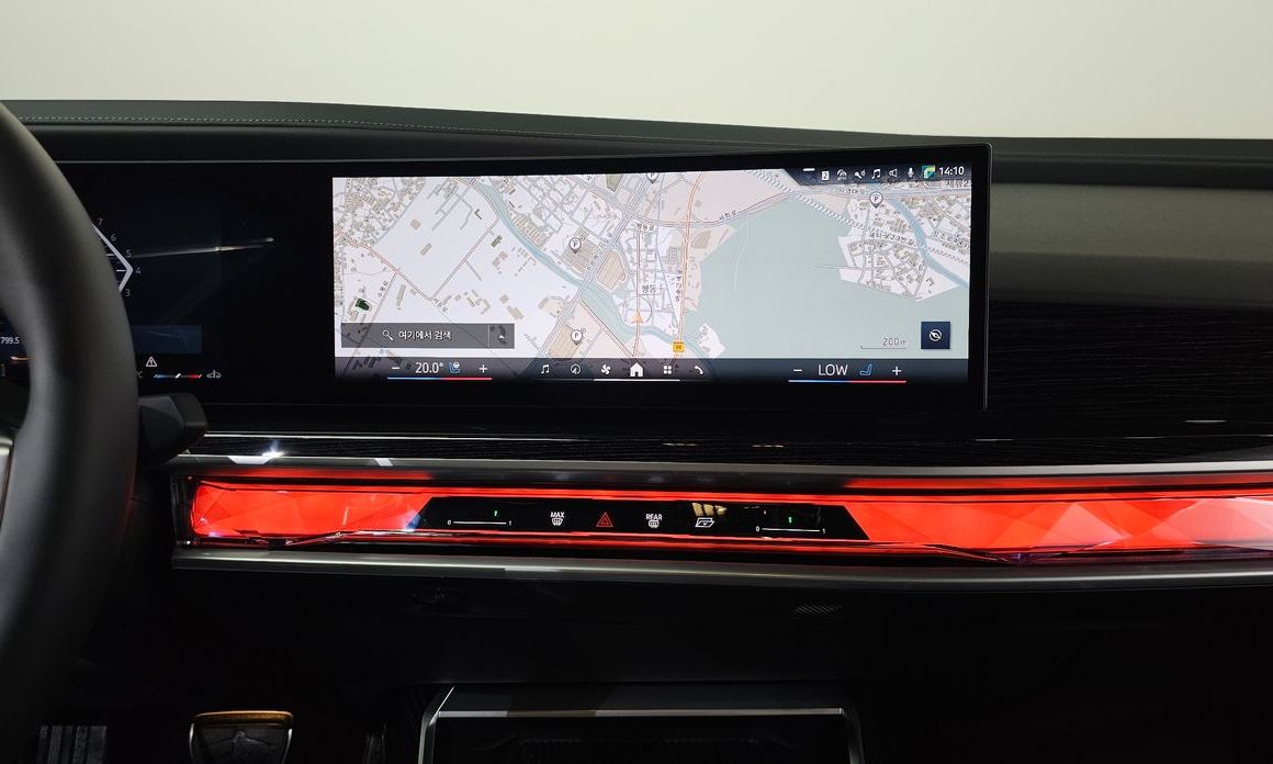 BMW 7-Series 2025
