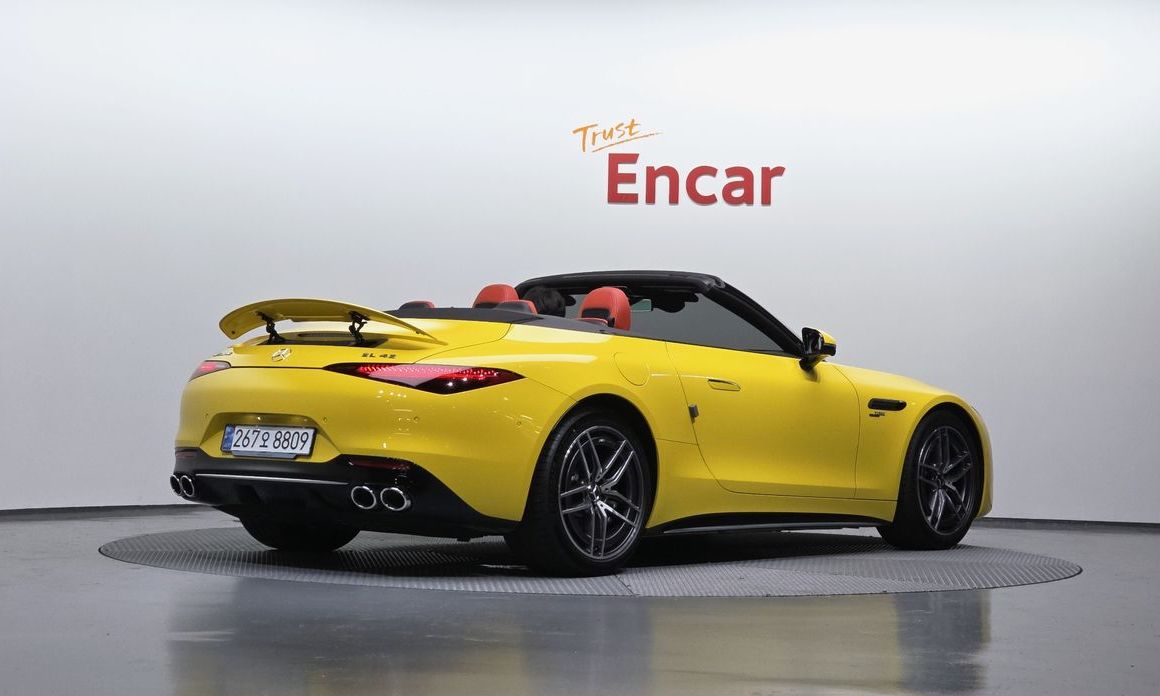 Mercedes-Benz SL-Class 2025