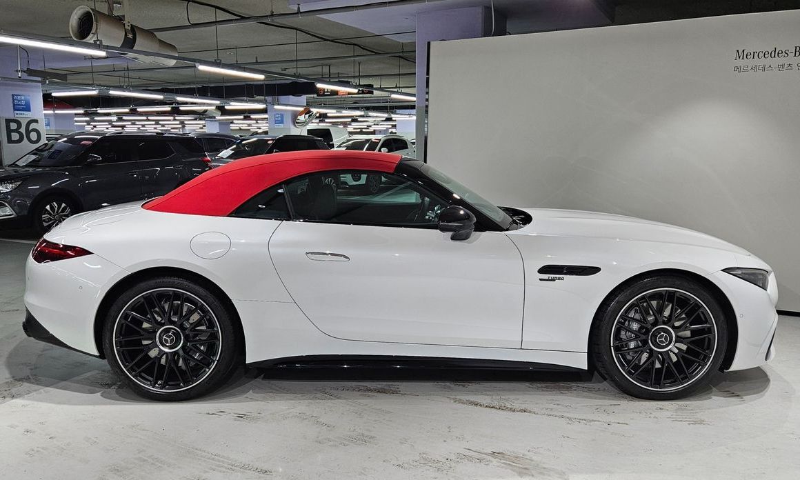 Mercedes-Benz SL-Class 2025