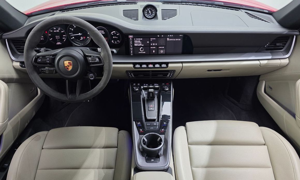 Porsche 911 2021