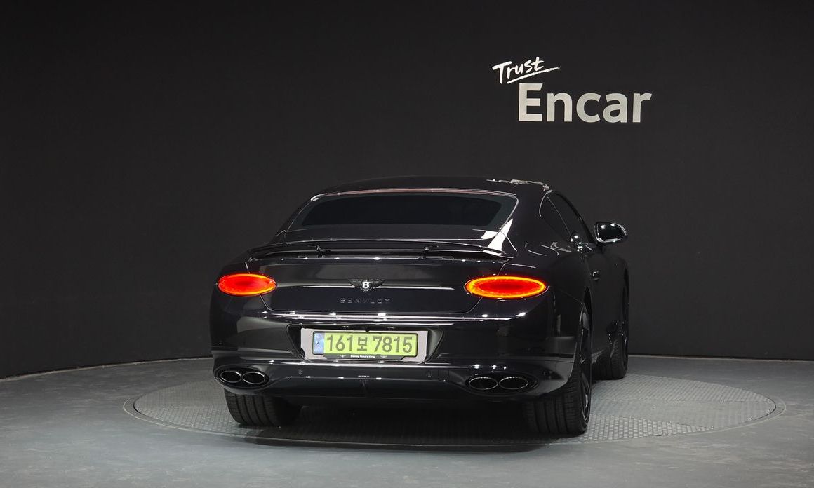 Bentley Continental 2023