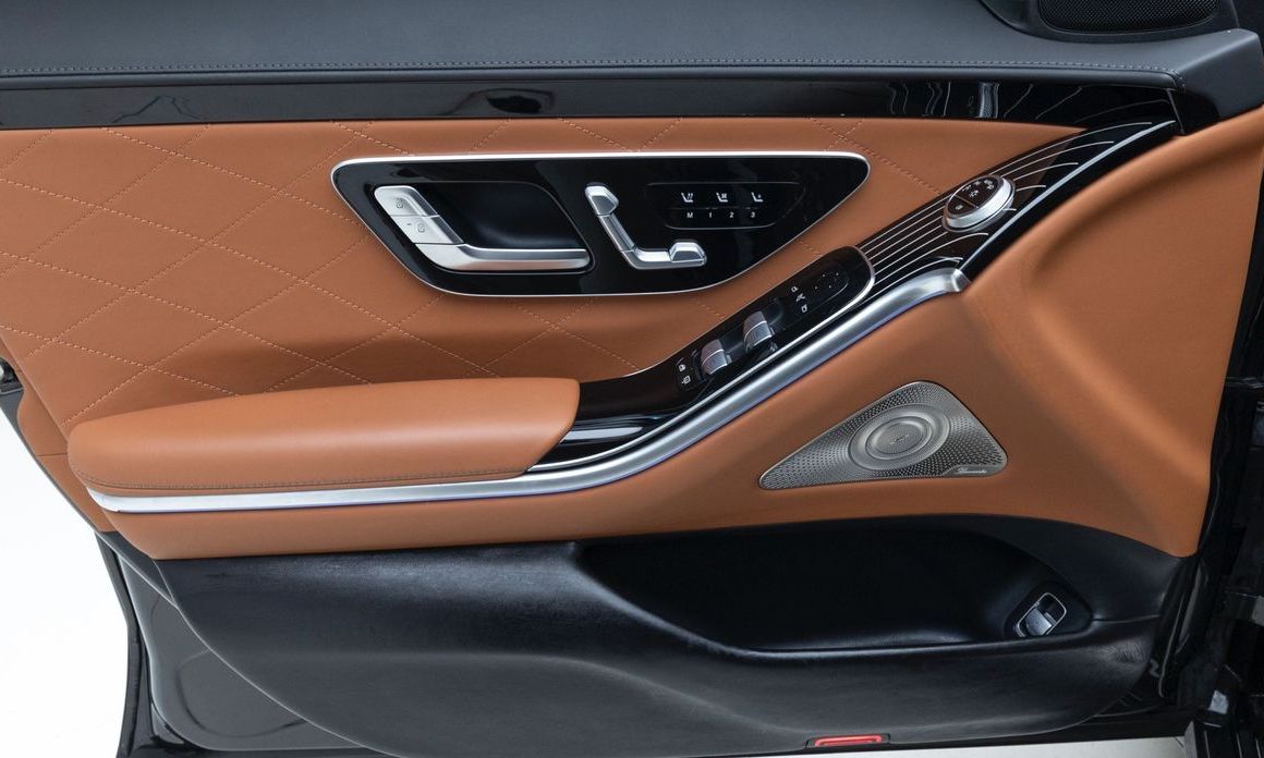 Mercedes-Benz S-Class 2023