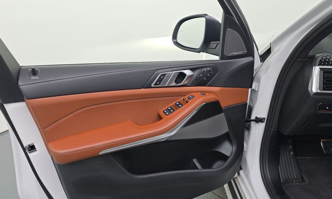 BMW X7 2025
