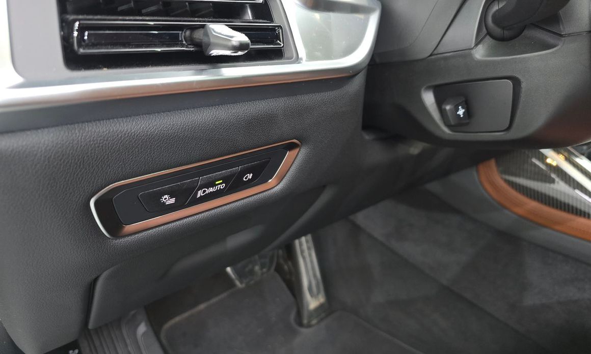 BMW X7 2025