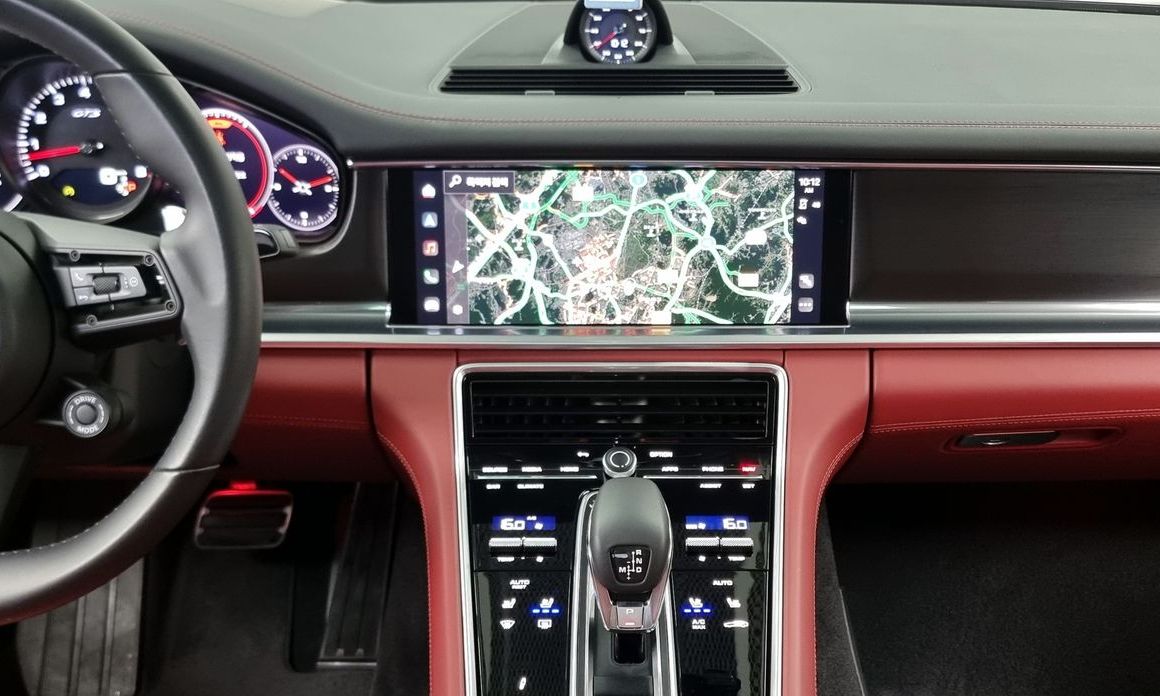 Porsche Panamera 2023
