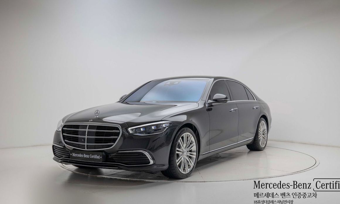 Mercedes-Benz S-Class 2023