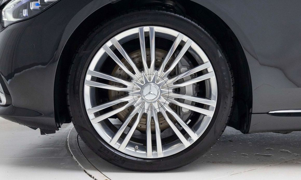 Mercedes-Benz S-Class 2023