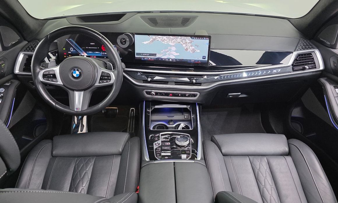 BMW X7 2024