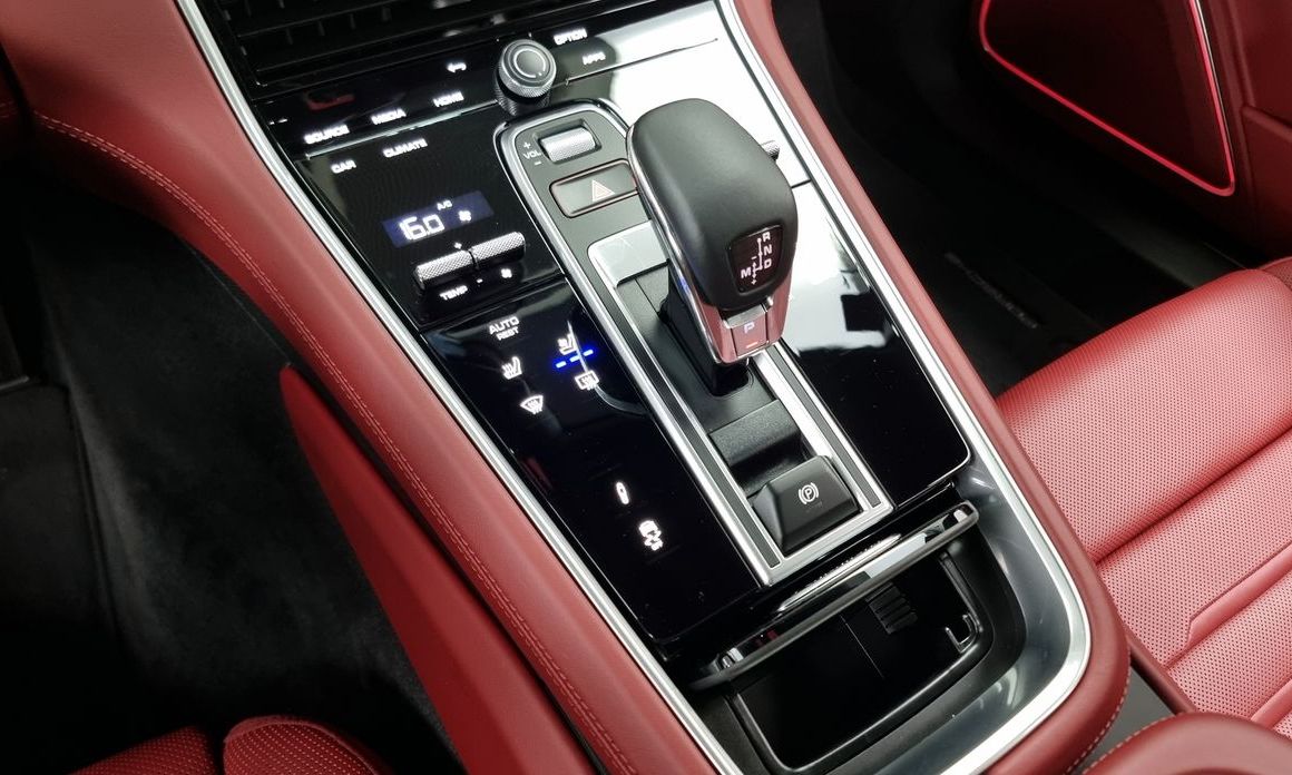 Porsche Panamera 2023
