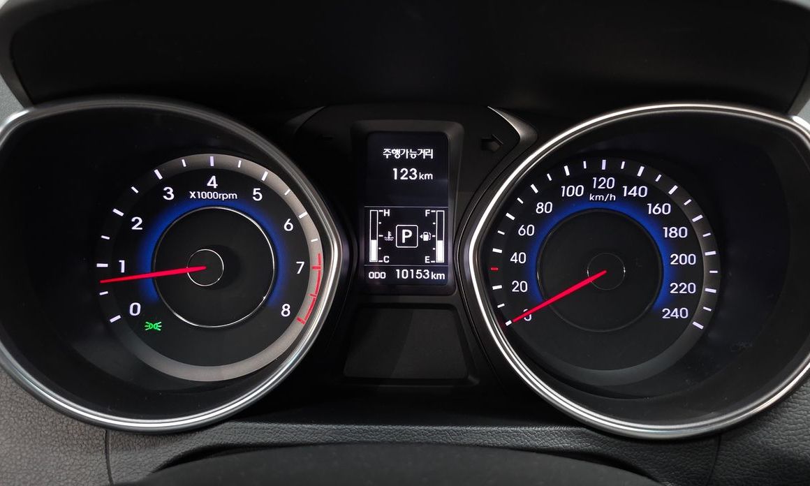 Hyundai AVANTE 2016