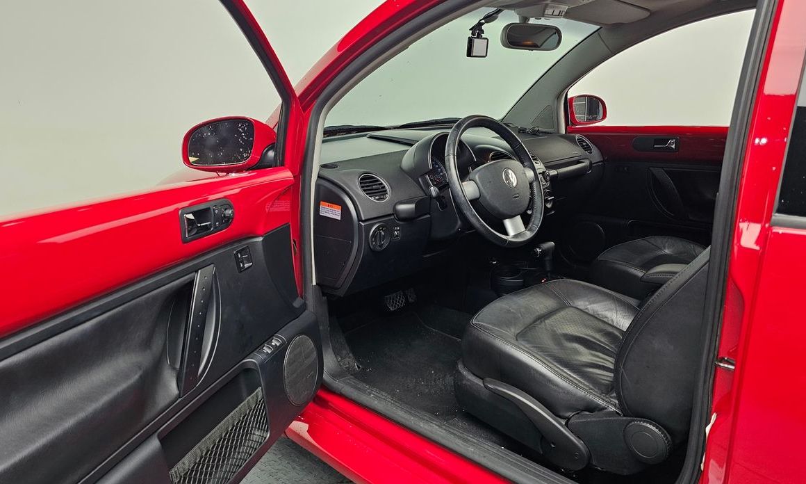 Volkswagen Beatle 2011