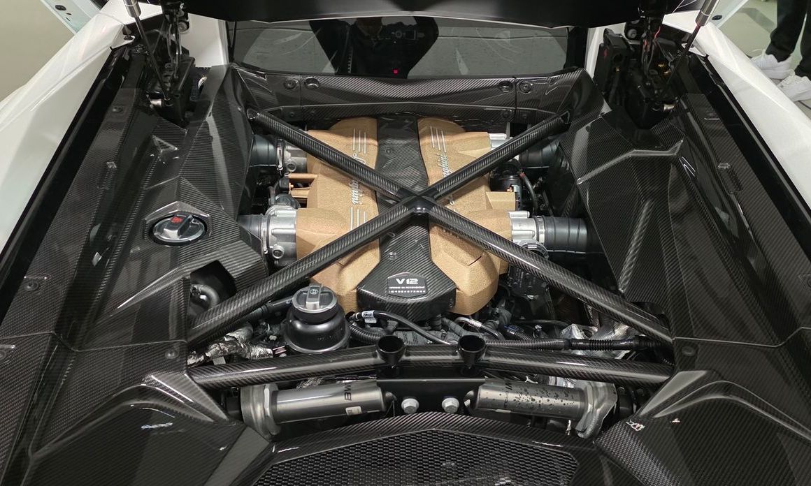 Lamborghini Aventador 2022