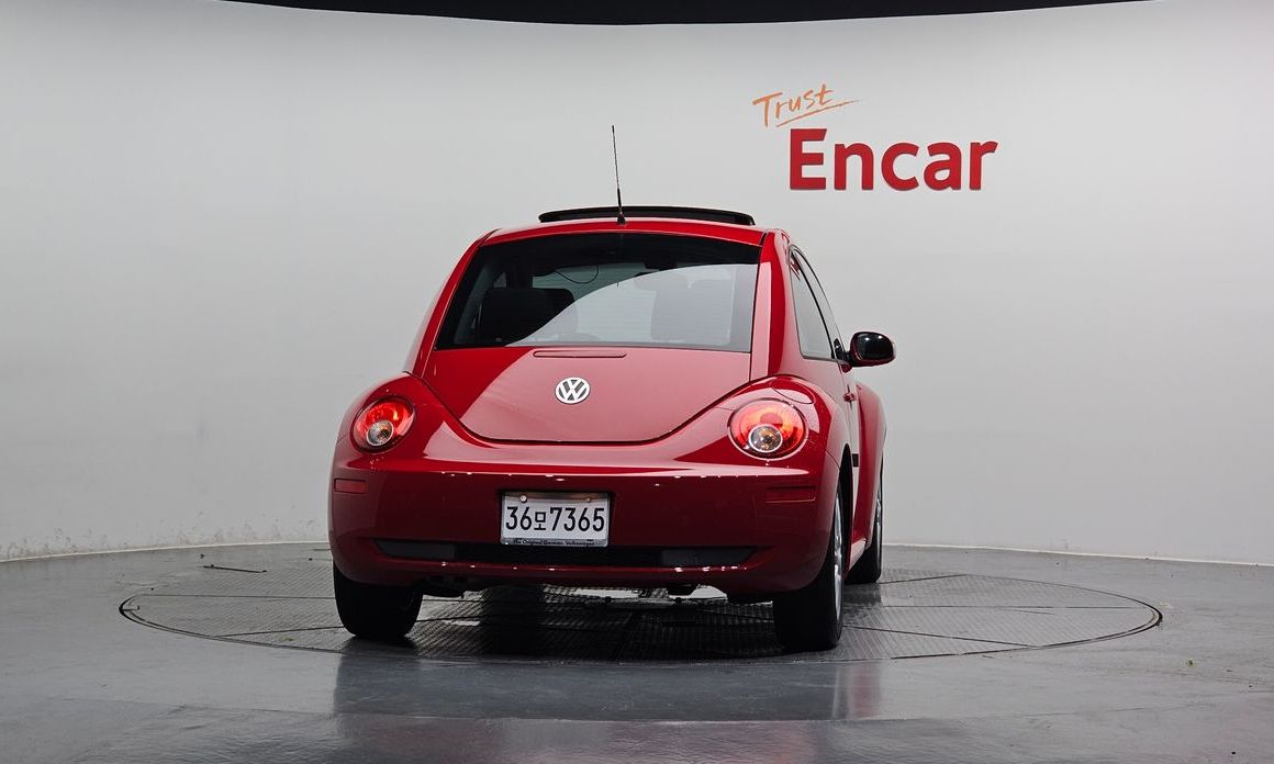 Volkswagen Beatle 2011