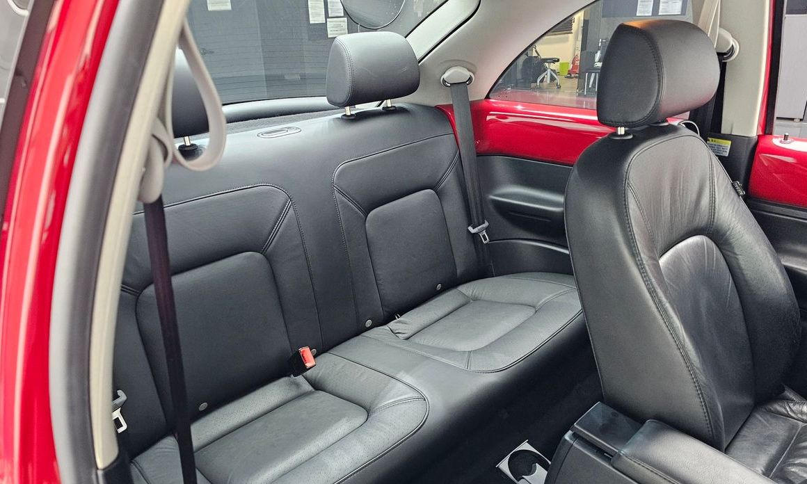 Volkswagen Beatle 2011