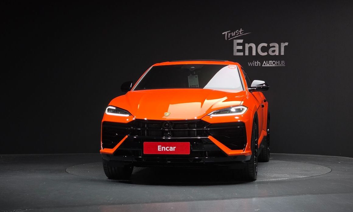 Lamborghini Urus 2025