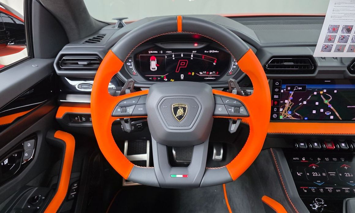 Lamborghini Urus 2025