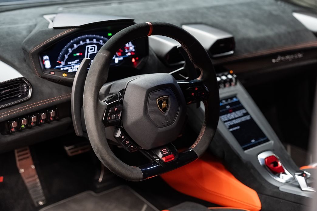 Lamborghini Huracan 2022