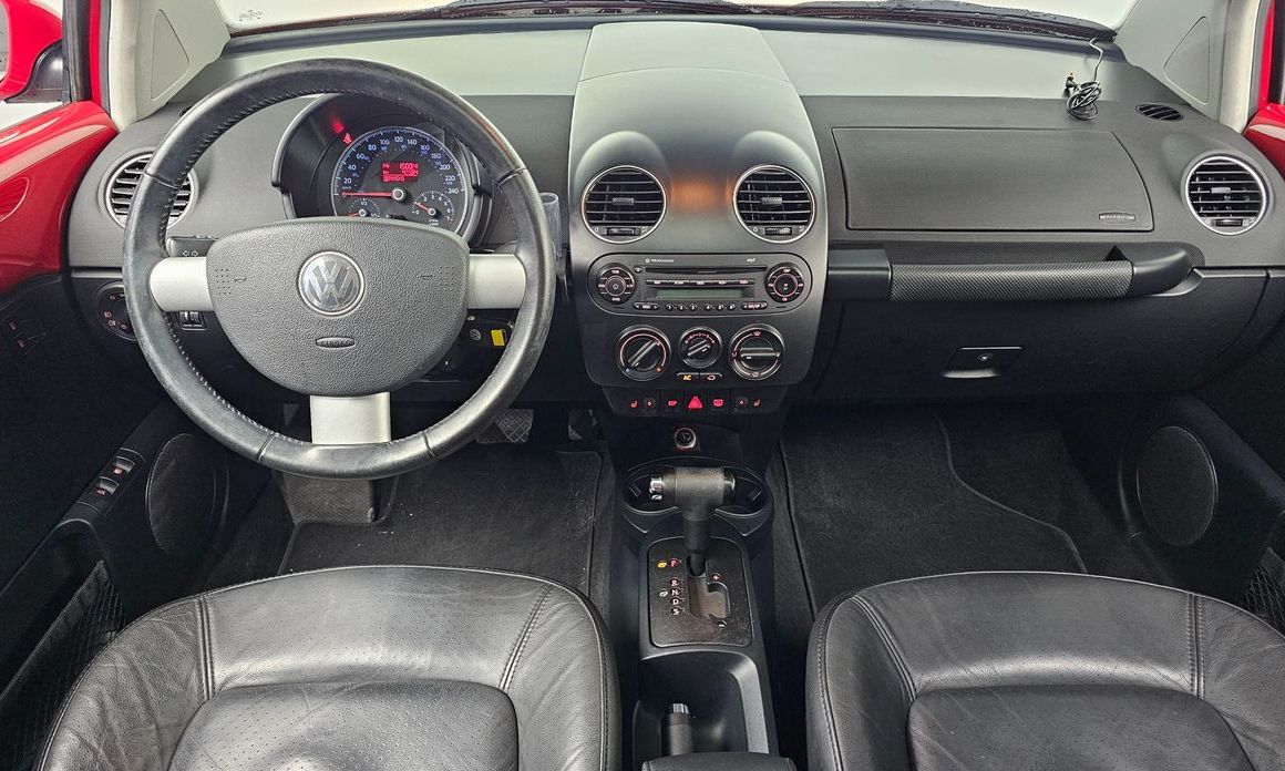 Volkswagen Beatle 2011
