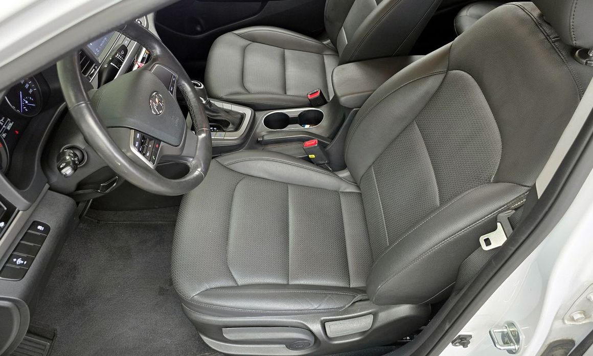 Hyundai AVANTE 2017