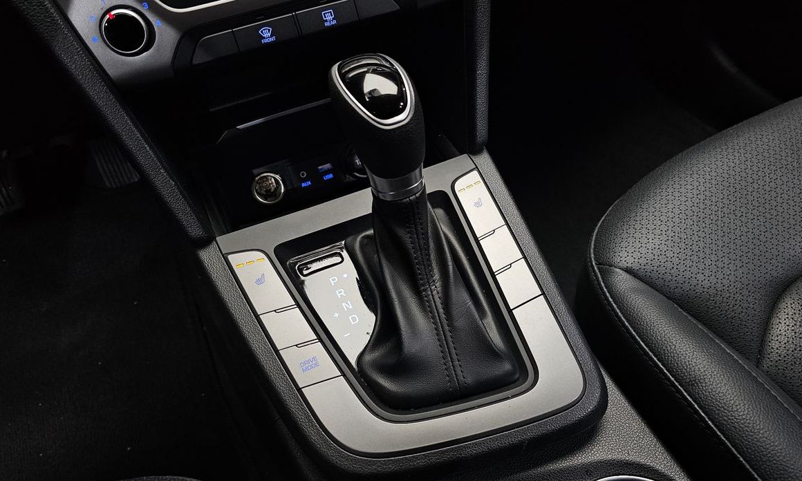 Hyundai AVANTE 2018