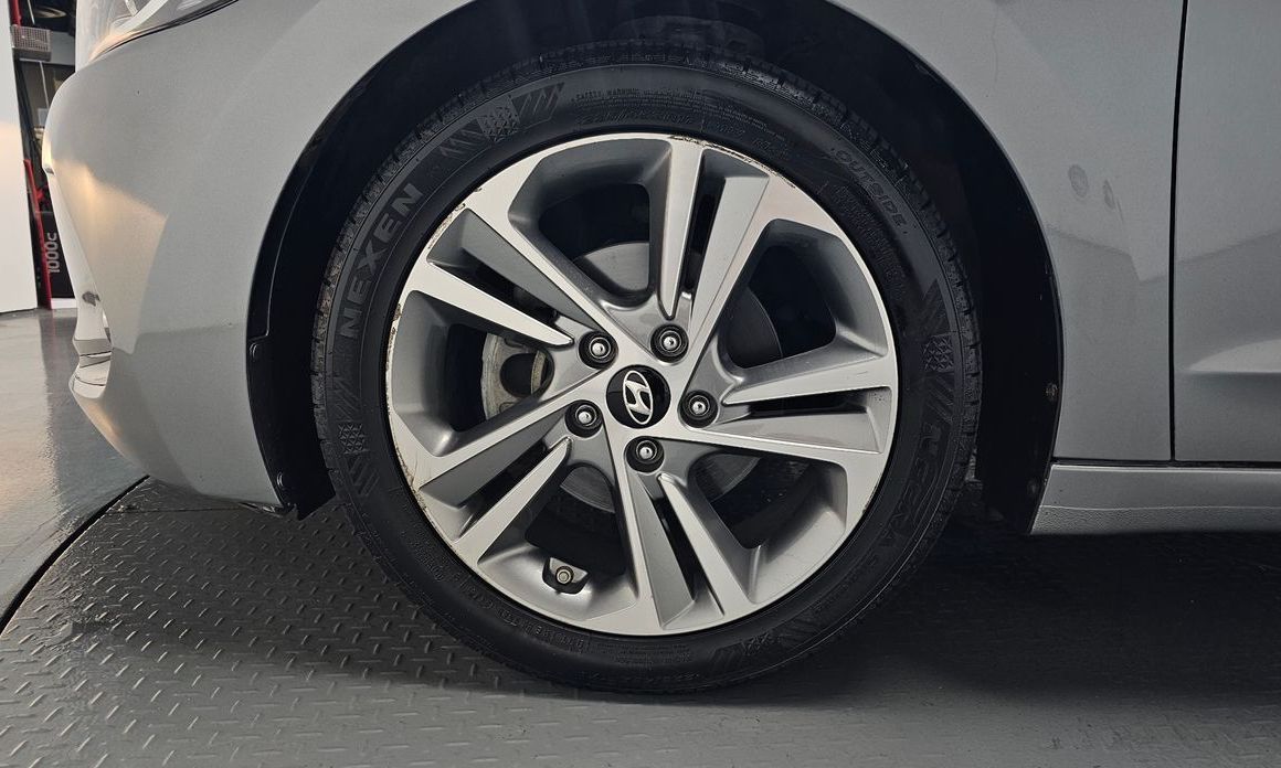 Hyundai AVANTE 2018