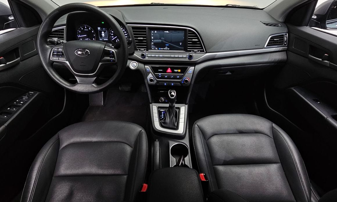 Hyundai AVANTE 2018