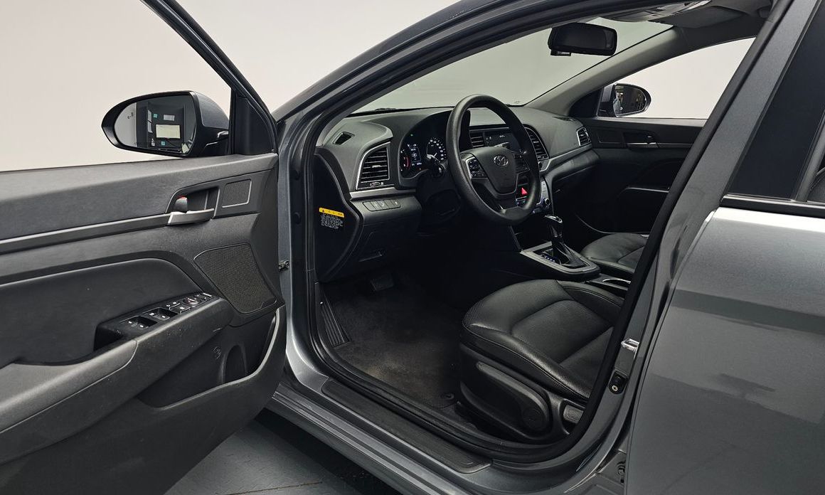 Hyundai AVANTE 2018