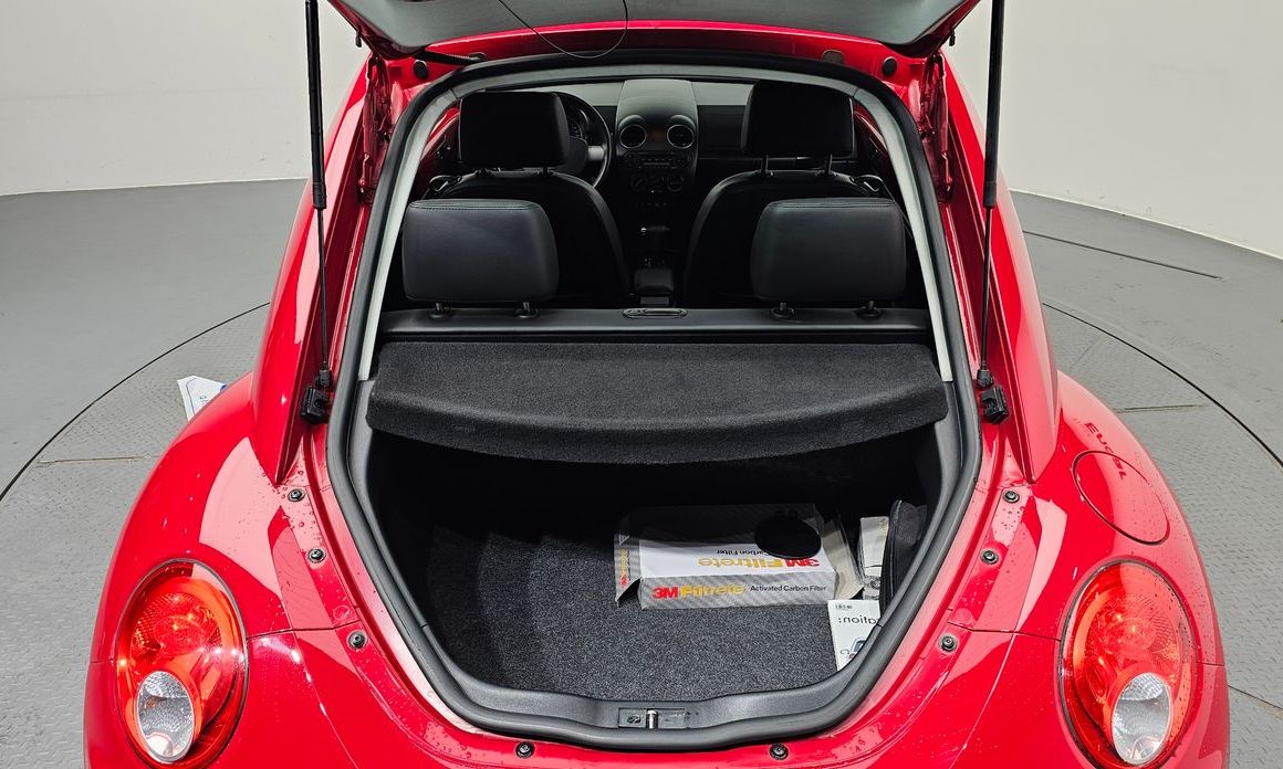 Volkswagen Beatle 2011