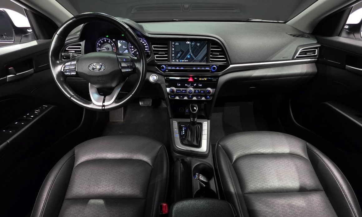 Hyundai AVANTE 2020